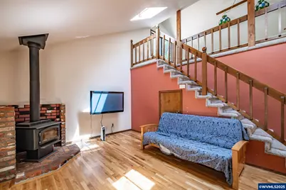 37152 Deadwood Dr, Lebanon, OR 97355 - Photo 14