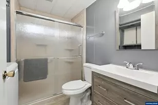 2045 Nocturne Ct SE, Salem, OR 97306 - Photo 12