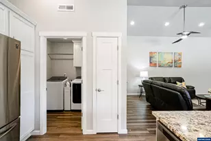 2054 SE Academy St, Dallas, OR 97338 - Photo 10