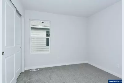 1122 Parkside Av, Woodburn, OR 97071 - Photo 18