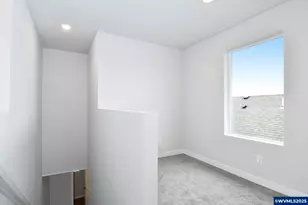 1122 Parkside Ave, Woodburn, OR 97071 - Photo 12