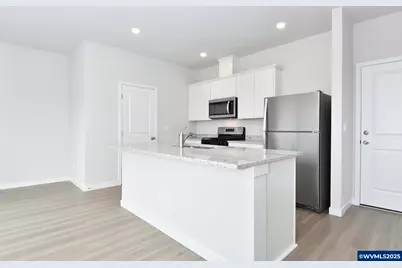 1122 Parkside Av, Woodburn, OR 97071 - Photo 6