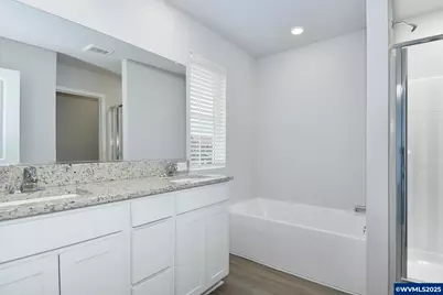 1122 Parkside Av, Woodburn, OR 97071 - Photo 16