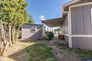 2031 Kennedy Cir NE, Keizer, OR 97303 - Photo 18