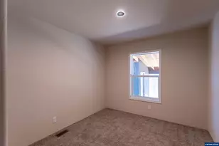 200 Market St, Lebanon, OR 97355 - Photo 14