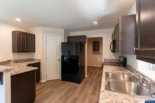 200 Market St, Lebanon, OR 97355 - Photo 8