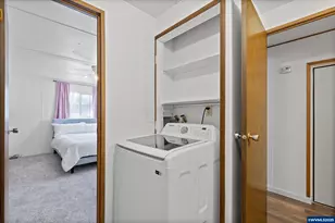 1999 Jansen Way, Woodburn, OR 97071 - Photo 14