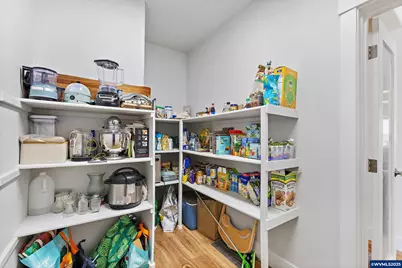 2558 White Oak Av NW, Albany, OR 97321 - Photo 22