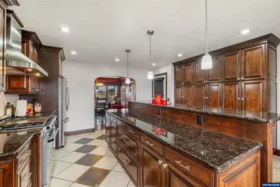 8758 Stayton Rd SE, Turner, OR 97325 - Photo 10