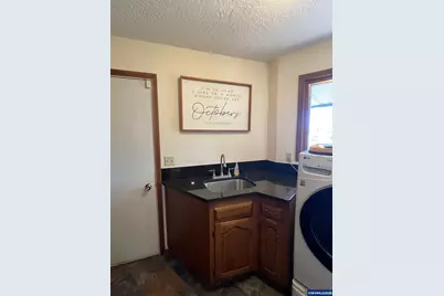 735 SW Mill St, Sheridan, OR 97378 - Photo 28