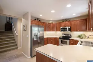 1462 NW Chardonnay Dr, McMinnville, OR 97128 - Photo 20