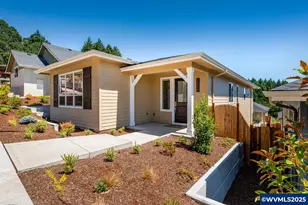2034 NW Victory Ave, Corvallis, OR 97330 - Photo 2