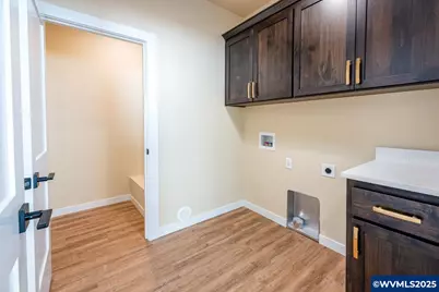 2034 NW Victory Av, Corvallis, OR 97330 - Photo 34