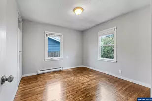 221 SW Rainbow Ave, Dallas, OR 97338 - Photo 20