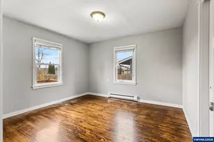 221 SW Rainbow Ave, Dallas, OR 97338 - Photo 22