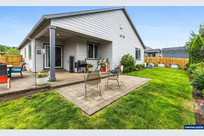 901 Riley Dr NE, Silverton, OR 97381 - Photo 32