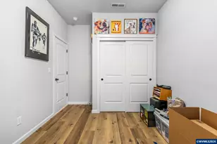 901 Riley Dr NE, Silverton, OR 97381 - Photo 6