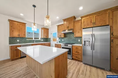 2049 NW Century Dr, Corvallis, OR 97330 - Photo 12