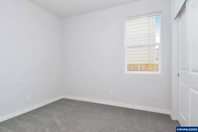 1136 Parkside Av, Woodburn, OR 97071 - Photo 12