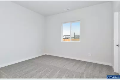 1136 Parkside Av, Woodburn, OR 97071 - Photo 8