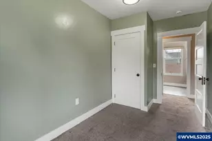 1282 N 3rd (350 E Hollister) Av, Stayton, OR 97383 - Photo 48