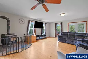 12111 Cougar Ln SE, Turner, OR 97392 - Photo 12