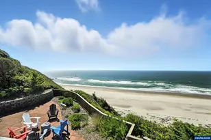 2223 SW Coast &amp 2221 Av, Lincoln City, OR 97367 - Photo 48