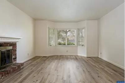 1510 Parkway Dr NW, Salem, OR 97304 - Photo 6