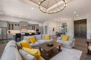 4005 Cloudview Dr S, Salem, OR 97302 - Photo 10