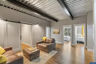 4005 Cloudview Dr S, Salem, OR 97302 - Photo 30