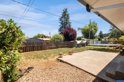 1421 Sunset Ln, Sweet Home, OR 97386 - Photo 28