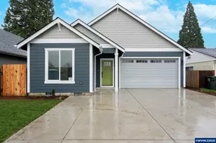 4250 45th Ave NE, Salem, OR 97301 - Photo 1