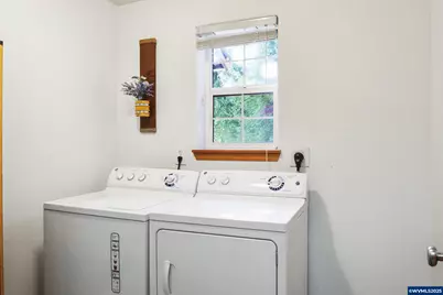 14665 Orchard Av NE, Aurora, OR 97002 - Photo 10