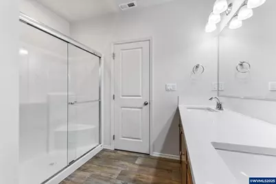 1555 Adams St, Independence, OR 97351 - Photo 24