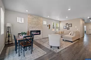 500 SE Stafrin St, Dallas, OR 97338 - Photo 20