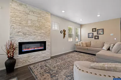 500 SE Stafrin St, Dallas, OR 97338 - Photo 16