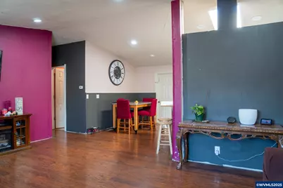 300 S Everest Rd #19, Newberg, OR 97132 - Photo 8