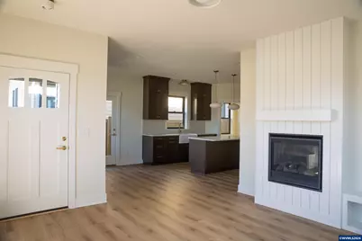 1710 Strong Rd SE, Salem, OR 97302 - Photo 8