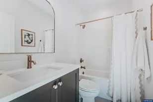1710 Strong Rd SE, Salem, OR 97302 - Photo 20