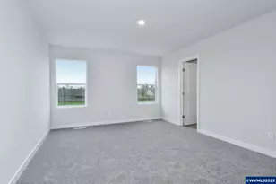 1393 Owl Ave, Woodburn, OR 97071 - Photo 12