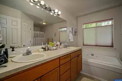 4645 Stauber Ln SE, Salem, OR 97317 - Photo 32