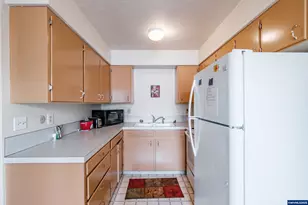 255 E 14th (-257) Av, Eugene, OR 97401 - Photo 22