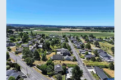 985 E College St, Mount Angel, OR 97362 - Photo 46