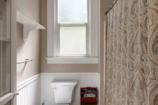 985 E College St, Mount Angel, OR 97362 - Photo 16