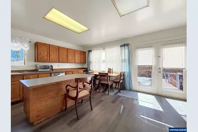 710 N 8th St, Monroe, OR 97456 - Photo 8