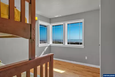 118 NW Oceania Dr, Waldport, OR 97394 - Photo 40