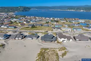 118 NW Oceania Dr, Waldport, OR 97394 - Photo 48