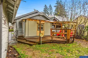 385 24th St SE, Salem, OR 97301 - Photo 20