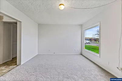 1141 SE Lewis St, Dallas, OR 97338 - Photo 6