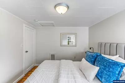 1605 Cottage St NE, Salem, OR 97301 - Photo 18